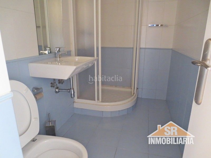 Foto 16612667-7719-4b29-9ebe-66dd7e946445. Lloguer pis amb calefacció a Ensanche Coruña (A)