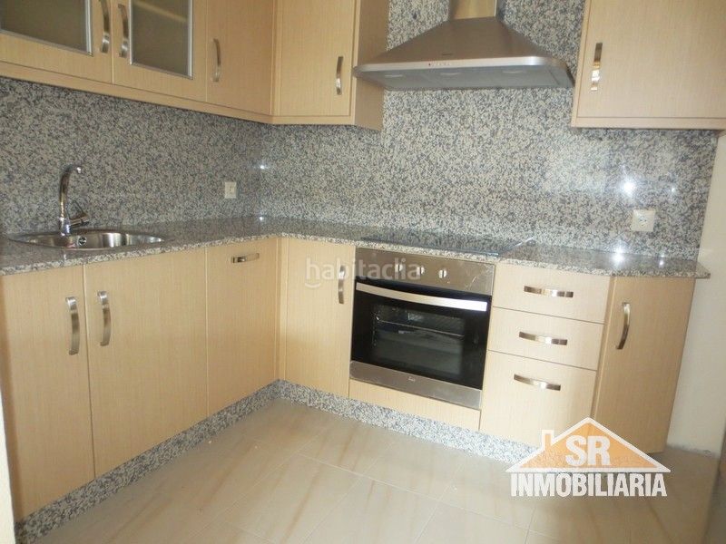 Foto 505ec000-1ce8-4e6f-9b9b-c5922b81a41e. Lloguer pis amb calefacció a Ensanche Coruña (A)