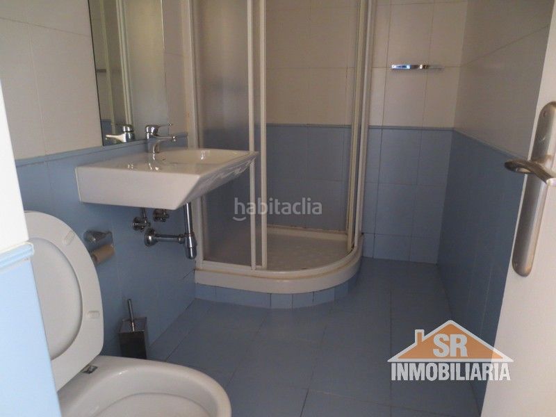 Foto 5585a658-a995-4b3a-8da7-6e513b14417b. Lloguer pis amb calefacció a Ensanche Coruña (A)