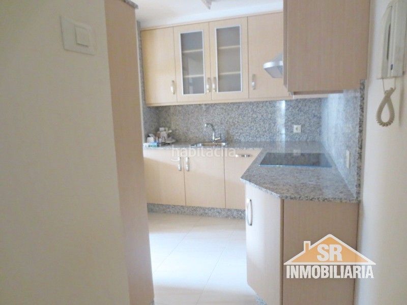 Foto 84e8eed1-83da-4032-80a8-a33c66742a09. Lloguer pis amb calefacció a Ensanche Coruña (A)