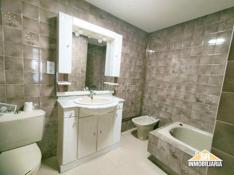 Foto 9736fe82-eb5c-42d9-99a0-ae5b65fbcc24. Lloguer pis a Monte Alto - Zalaeta - Atocha Coruña (A)