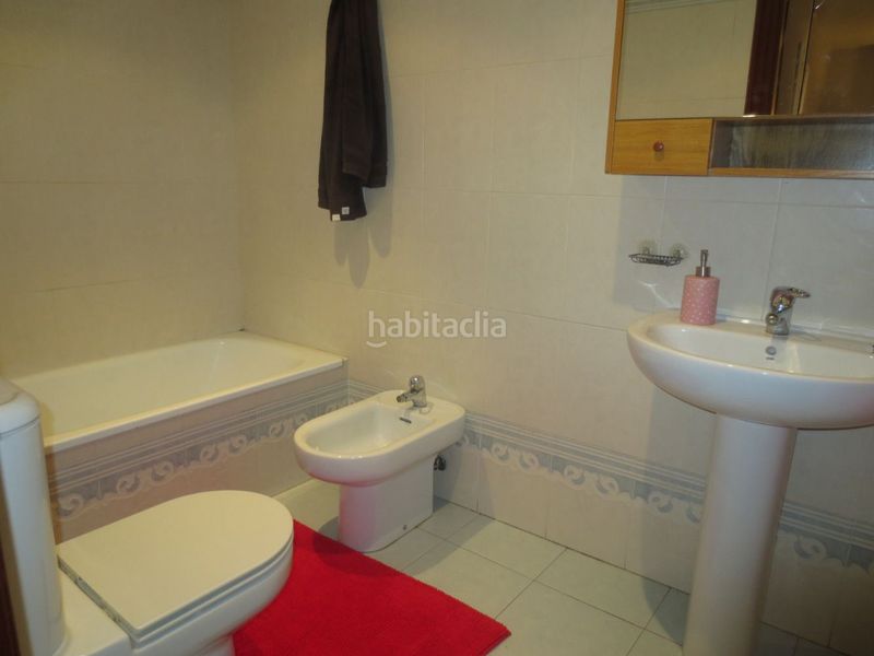 Foto 583a8040-0b48-41ef-b72f-7e8bc1a090d3. Rent flat with heating in Falperra - Santa Lucía Coruña (A)