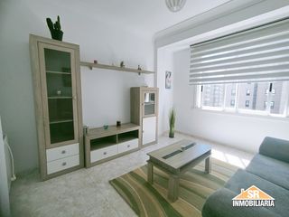 Rent Apartment  Rúa zalaeta