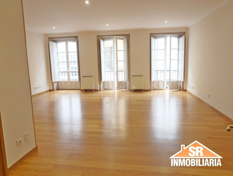 Foto ea45fed8-4338-431f-be32-f1473f905027. Rent flat with heating in Ciudad Vieja Coruña (A)