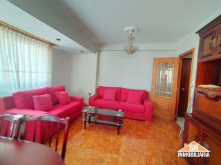 Location Appartement  Rúa zalaeta