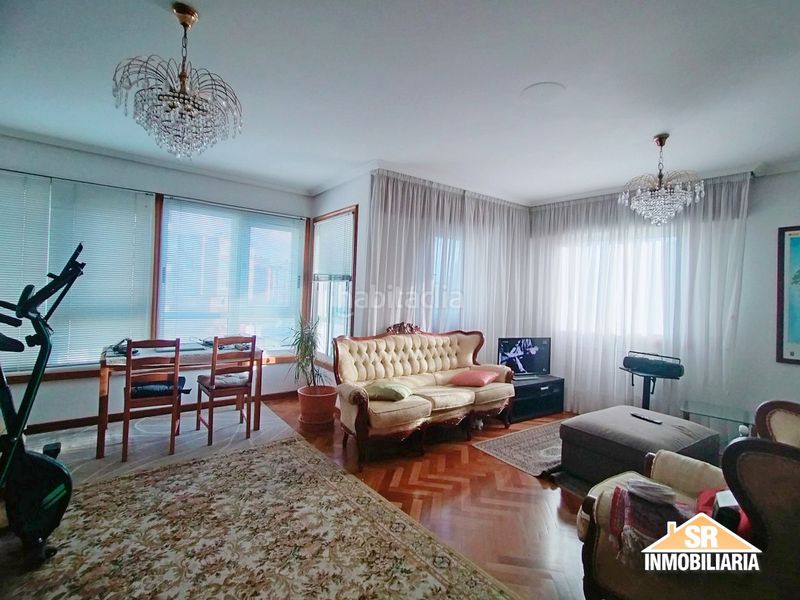 Foto 467c9f7a-6153-49ed-a06d-9f9733920603. Rent flat in Monte Alto - Zalaeta - Atocha Coruña (A)