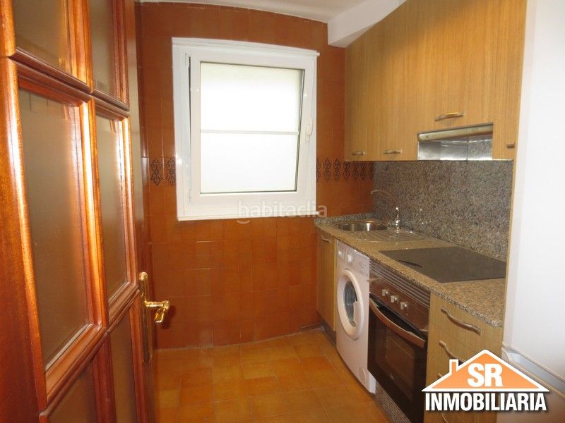 Foto c6ca5bdb-44f0-4ba0-b88c-7fc861d1e958. Lloguer apartament amb calefacció a Ensanche Coruña (A)