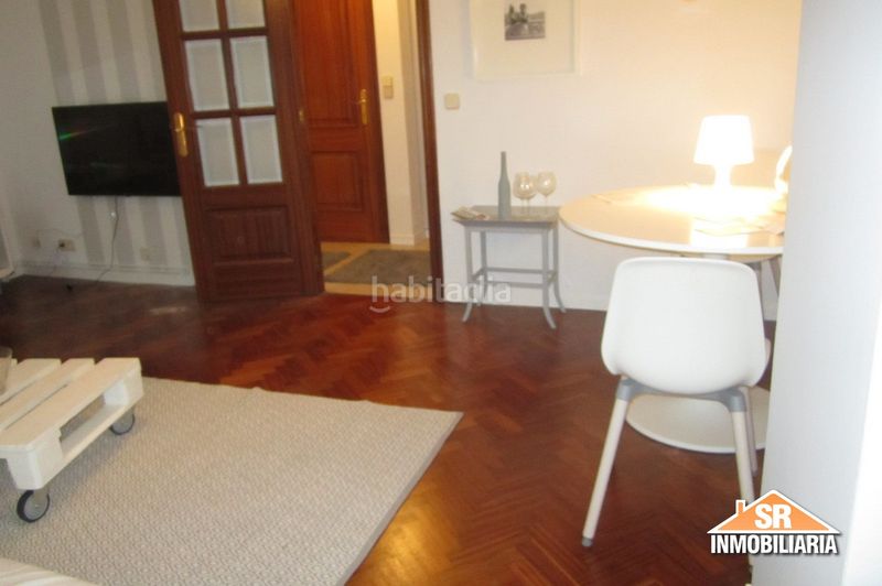 Foto ef7528a1-c66a-4afb-adb2-df4a3301a1b1. Lloguer apartament amb calefacció a Ensanche Coruña (A)