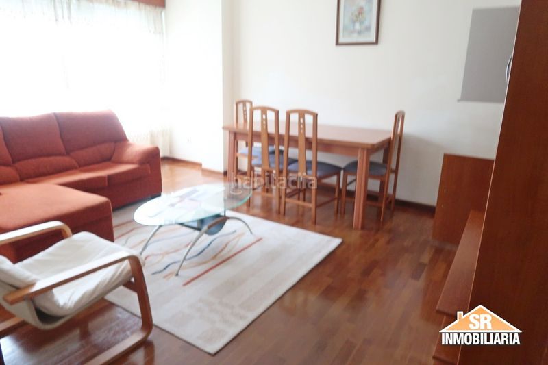 Foto 139615bd-9e99-4559-a4b1-77f274e12f73. Lloguer apartament amb calefacció a Los Rosales Coruña (A)