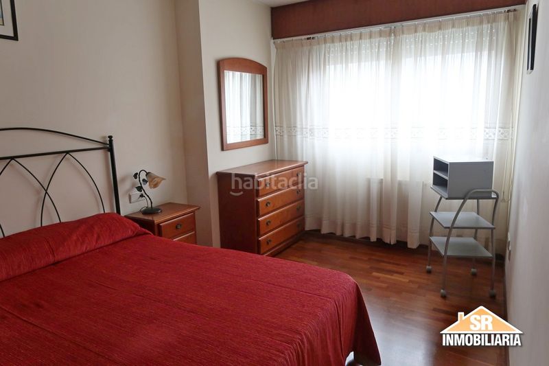 Foto 9fc53773-cefb-4683-b9d6-5c9774197632. Lloguer apartament amb calefacció a Los Rosales Coruña (A)