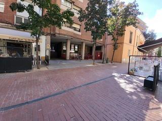 Aparcament cotxe a Calle del santuario 8. Plaza de garaje en en centro de valladolid