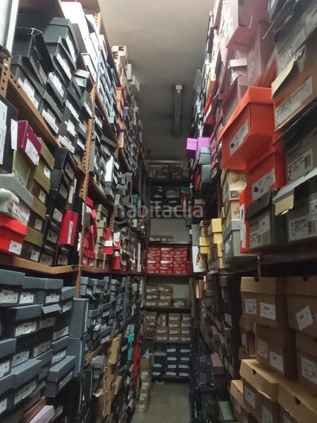 Foto bf56613b-a442-40e1-838b-4824e56dd52c. Alquiler local comercial en calle tudela 10 en Circular Valladolid