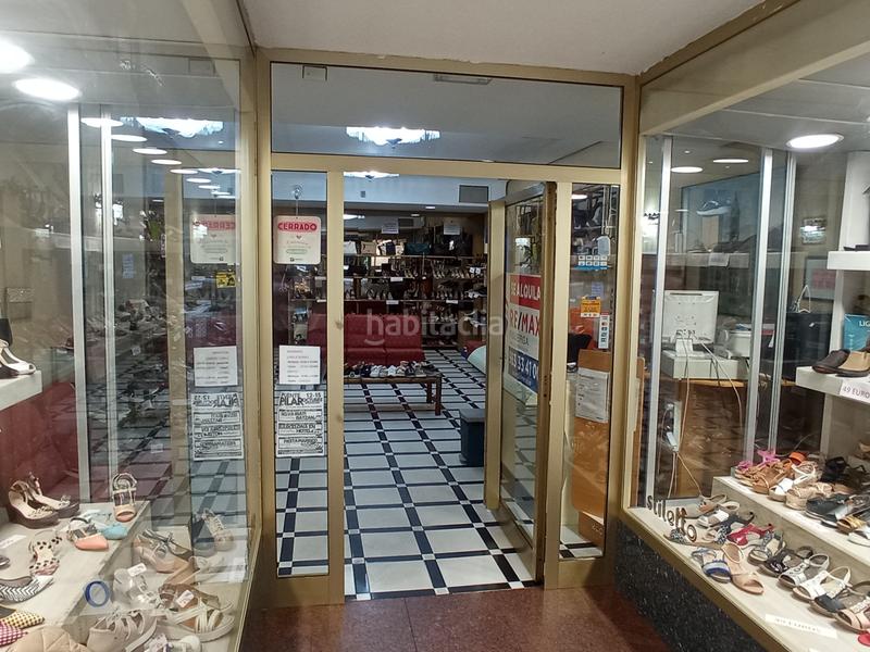 Foto e3abb64c-16d1-4267-8fc8-7766a6f9bae9. Alquiler local comercial en calle tudela 10 en Circular Valladolid