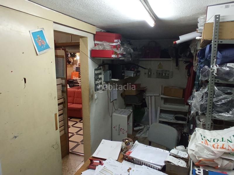 Foto 93e00d9f-9389-4cb4-b12a-16d64a5f2869. Lloguer local comercial a calle tudela 10 a Circular Valladolid