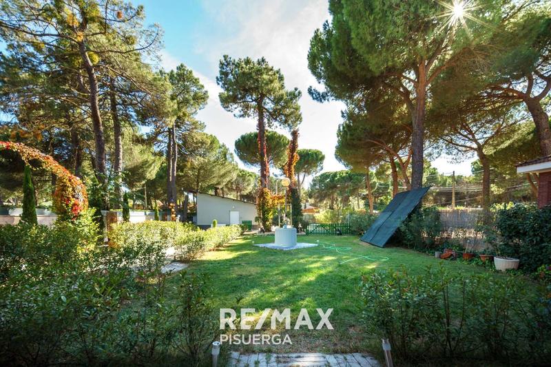 Foto 3f3a4f9d-5b1b-4a05-b855-ba6c438248f4. Reihenhaus mit heizung parking in Medina del Campo