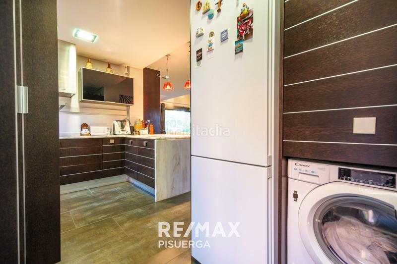 Foto bfea2a8a-2dd5-4405-8653-b2d38ecc3366. Reihenhaus mit heizung parking in Medina del Campo