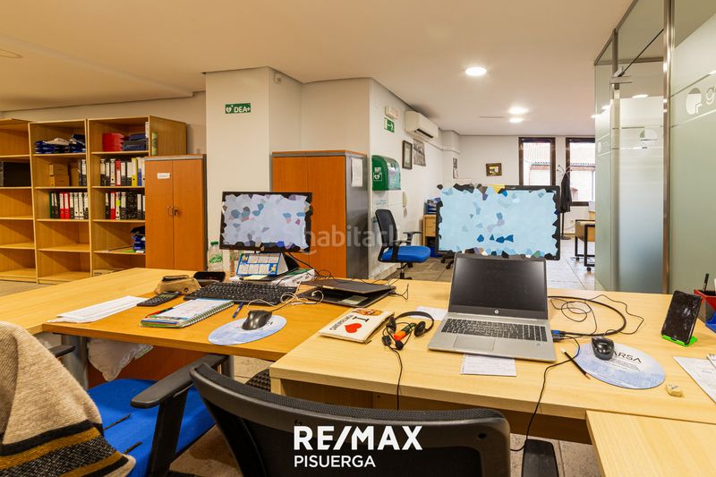 Foto 00374a20-f163-4451-8ffc-4cd4e34e25cf. Oficina en calle maría de molina 7 venta de oficinas en pleno Centro en Valladolid