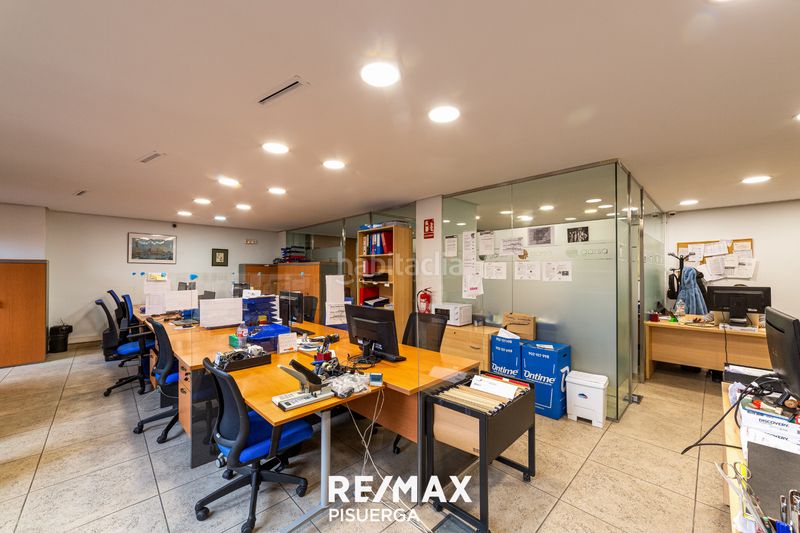 Foto b7816117-5b6a-4277-894b-d372b85aac11. Oficina en calle maría de molina 7 venta de oficinas en pleno Centro en Valladolid