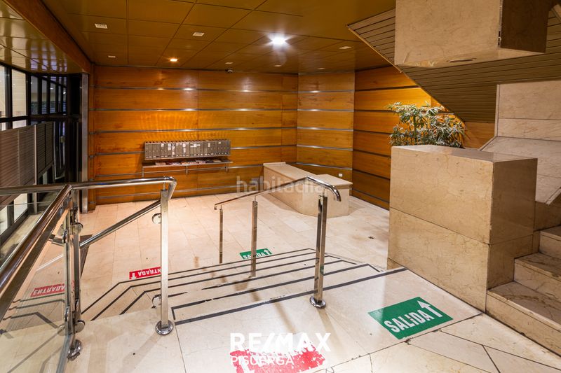 Foto fdce08c2-fb12-4f6c-9e29-7b6e35df8bdc. Oficina en calle maría de molina 7 venta de oficinas en pleno Centro en Valladolid