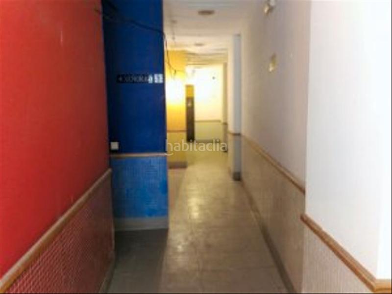 Foto c4ca9213-d276-42f0-beb6-d11a29a81471. Locale commerciale in calle de la verbena 5 in Vadillos Valladolid