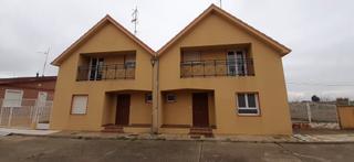 Chalet in Carretera de valderas 1b