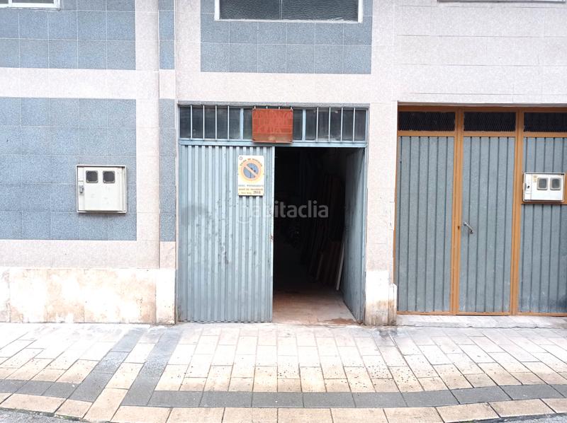 Foto fd37af65-8f8f-488f-80c8-8c6c7acf4436. Autoparkplatz in calle de san isidro 73 in Pajarillos Bajos Valladolid