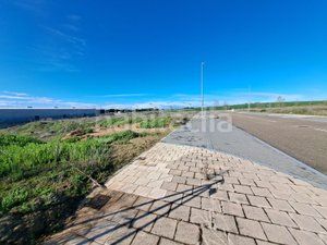 Foto 5255502c-fd46-4883-b875-bc7e834d8f26. Terreny residencial a calle cachicanes 13 a Laguna de Duero