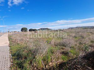 Foto 8b1d5c21-c9ca-4668-befb-88c1536aaf00. Terreny residencial a calle cachicanes 13 a Laguna de Duero