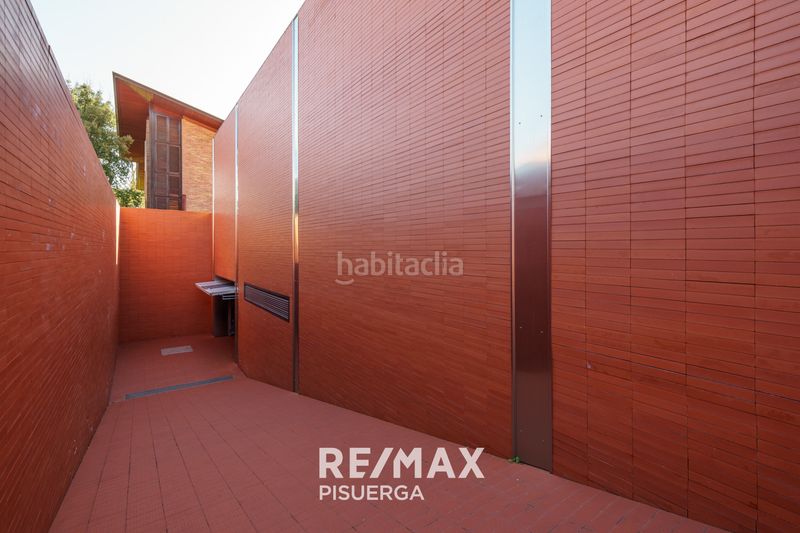 Foto 50890cd1-663a-4d53-b460-4103e91c3f52. Chalet en calle carabela 53 en Boecillo