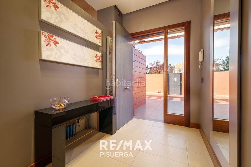 Foto 924fb268-eb14-4504-8680-141b57a27fa7. Chalet en calle carabela 53 en Boecillo