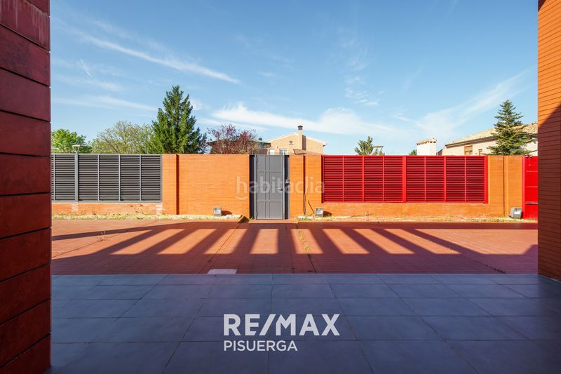 Foto dfc7d66b-3b36-458d-9e2c-2167bef98d06. Chalet en calle carabela 53 en Boecillo