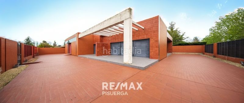 Foto b95b28f2-b74f-4124-b39a-c4bcd16edb14. Xalet a calle carabela 53 a Boecillo