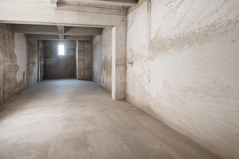 Foto e30586aa-6a4a-41a2-b51a-33d6c784e66a. Terreno residencial en Corcos
