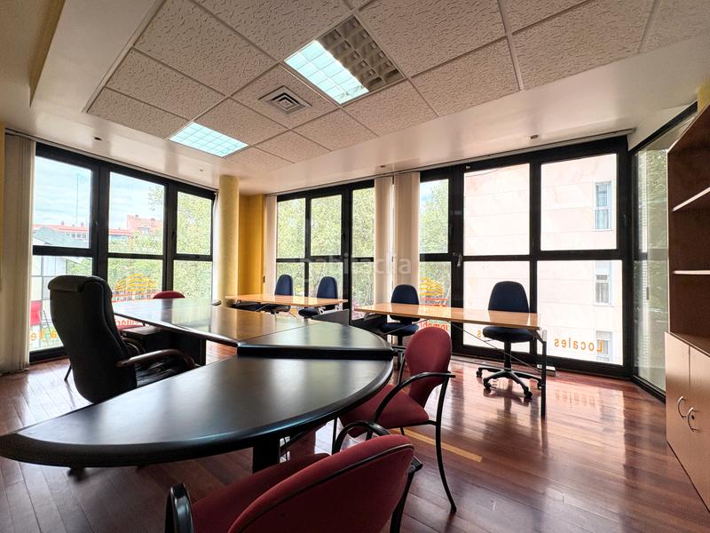 Foto 89c191ec-8c50-4a93-9b3b-78b151d3f0bc. Ufficio in paseo de zorrilla 127 in La Rubia Valladolid