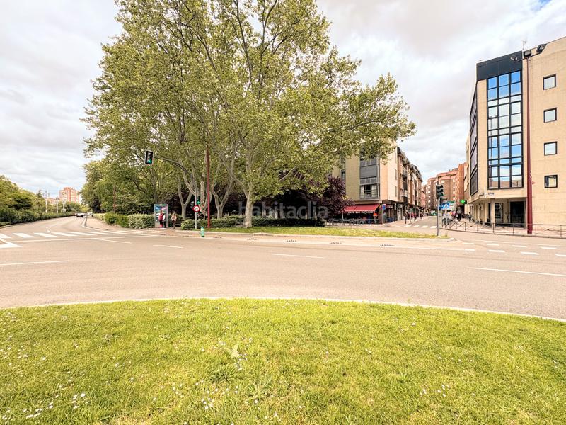 Foto eebb471d-1ed2-447e-8ce1-2c198fa96b2c. Ufficio in paseo de zorrilla 127 in La Rubia Valladolid