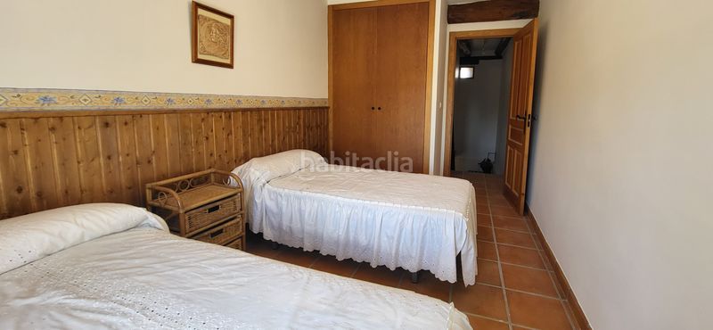 Foto ca714d6c-873f-4bac-8f73-0117e2f73303. Casa a Torrescárcela