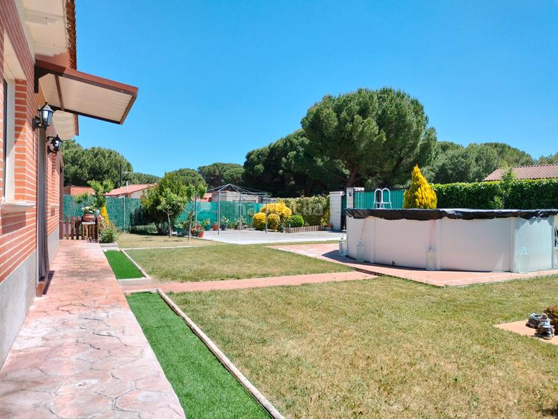 Foto 2054f4ba-ea65-4b70-a740-1ee50f29a2d3. Chalet en Traspinedo