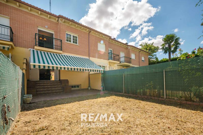 Foto 04f2ed32-a409-4e2d-b7a1-3fc4ed929242. Chalet in camino la de mona 8 in Fuensaldaña