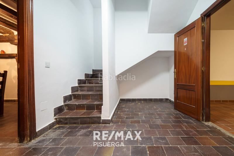 Foto 1cb9333e-e865-4ad3-aa42-1ced09a58e50. Chalet in camino la de mona 8 in Fuensaldaña