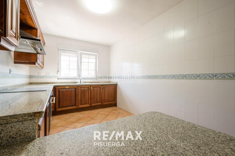 Foto 3b18ab67-3959-43ab-be3d-45ffc13fe855. Chalet in camino la de mona 8 in Fuensaldaña