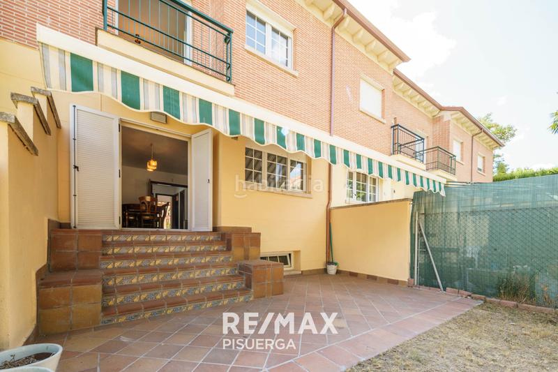 Foto 5bc8c398-9997-4618-b7da-b4e6cba8e066. Chalet in camino la de mona 8 in Fuensaldaña