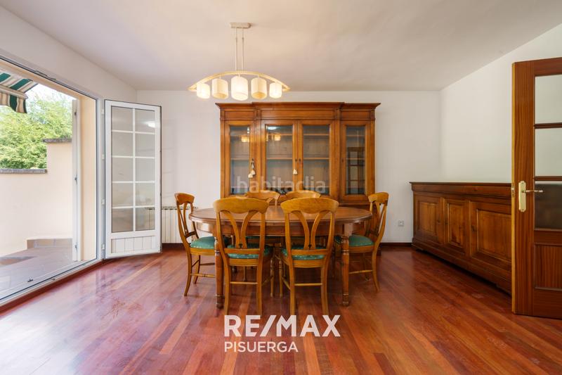 Foto 63ac1bdf-12a5-47bb-9c1f-2185a20d39a8. Chalet in camino la de mona 8 in Fuensaldaña