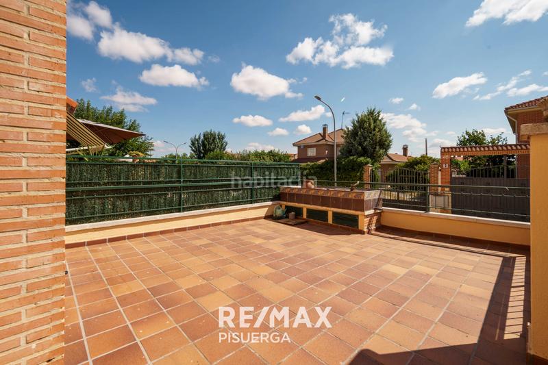 Foto 9e308125-6748-4103-855f-6816ae3d6ef3. Chalet in camino la de mona 8 in Fuensaldaña