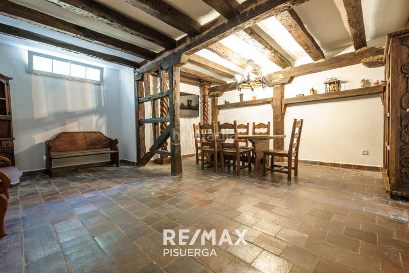 Foto b03f7d64-2269-431a-8893-0c03fc0fda02. Chalet in camino la de mona 8 in Fuensaldaña