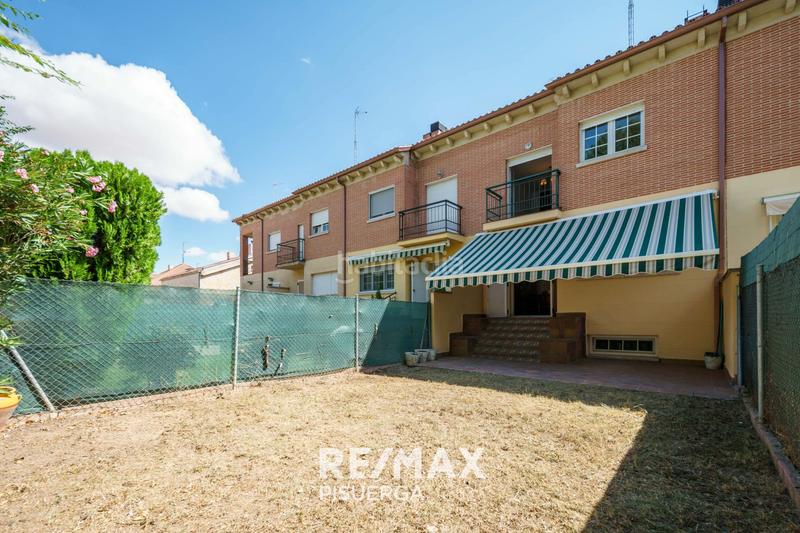 Foto ca597842-3045-461d-aa7a-dbb64fbcfc93. Chalet in camino la de mona 8 in Fuensaldaña