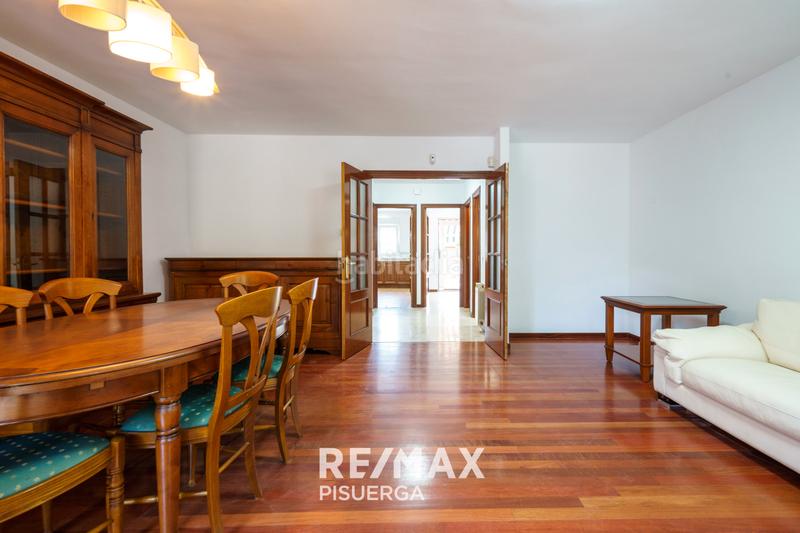 Foto eace9ea2-c0bd-4e8f-9b88-2c707081d2de. Chalet in camino la de mona 8 in Fuensaldaña