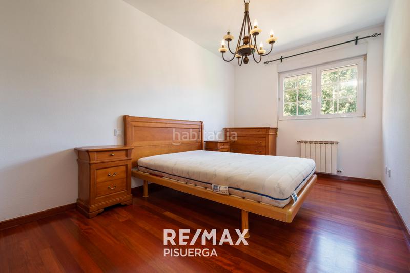 Foto ed5a5cc4-1b58-43c5-92c4-e44d99545659. Chalet in camino la de mona 8 in Fuensaldaña