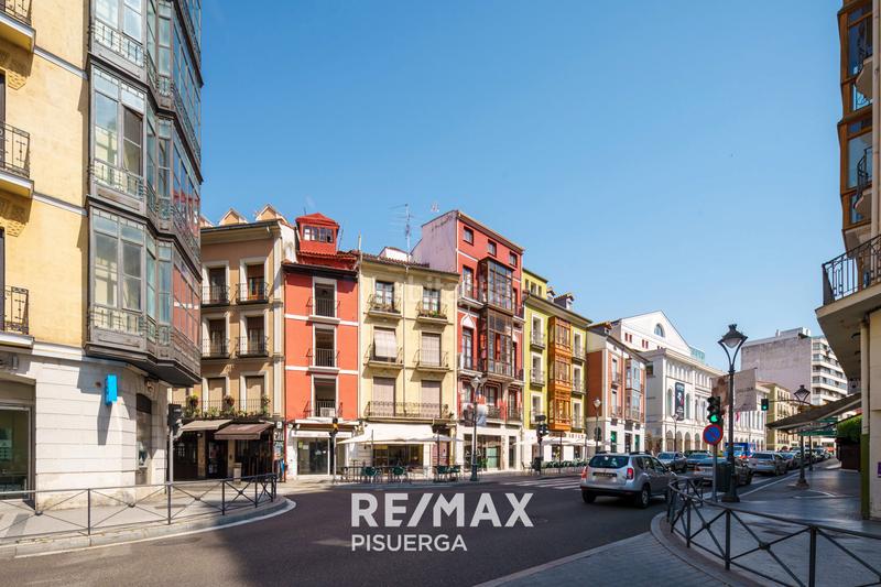 Foto 72004bdf-3b20-4c11-bab0-73ff7bdd32a1. Édifice dans calle bajada de la libertad 19 dans Centro Valladolid