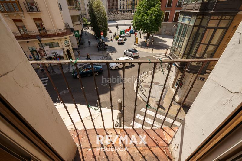 Foto fe948d87-57f5-4d8f-b97a-c6cd916176fa. Édifice dans calle bajada de la libertad 19 dans Centro Valladolid