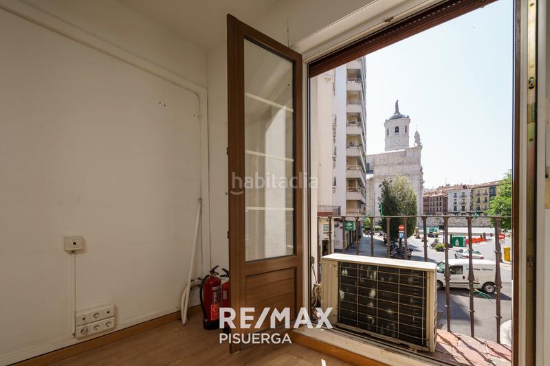 Foto 1beedb9f-3cac-486d-8b88-3ab0aaae33a1. Edificio en calle bajada de la libertad 19 en Centro Valladolid